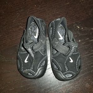 Nike sandals